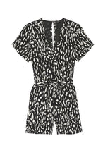 Load image into Gallery viewer, SOPHIA - BLACK ABSTRACT CHEETAH
